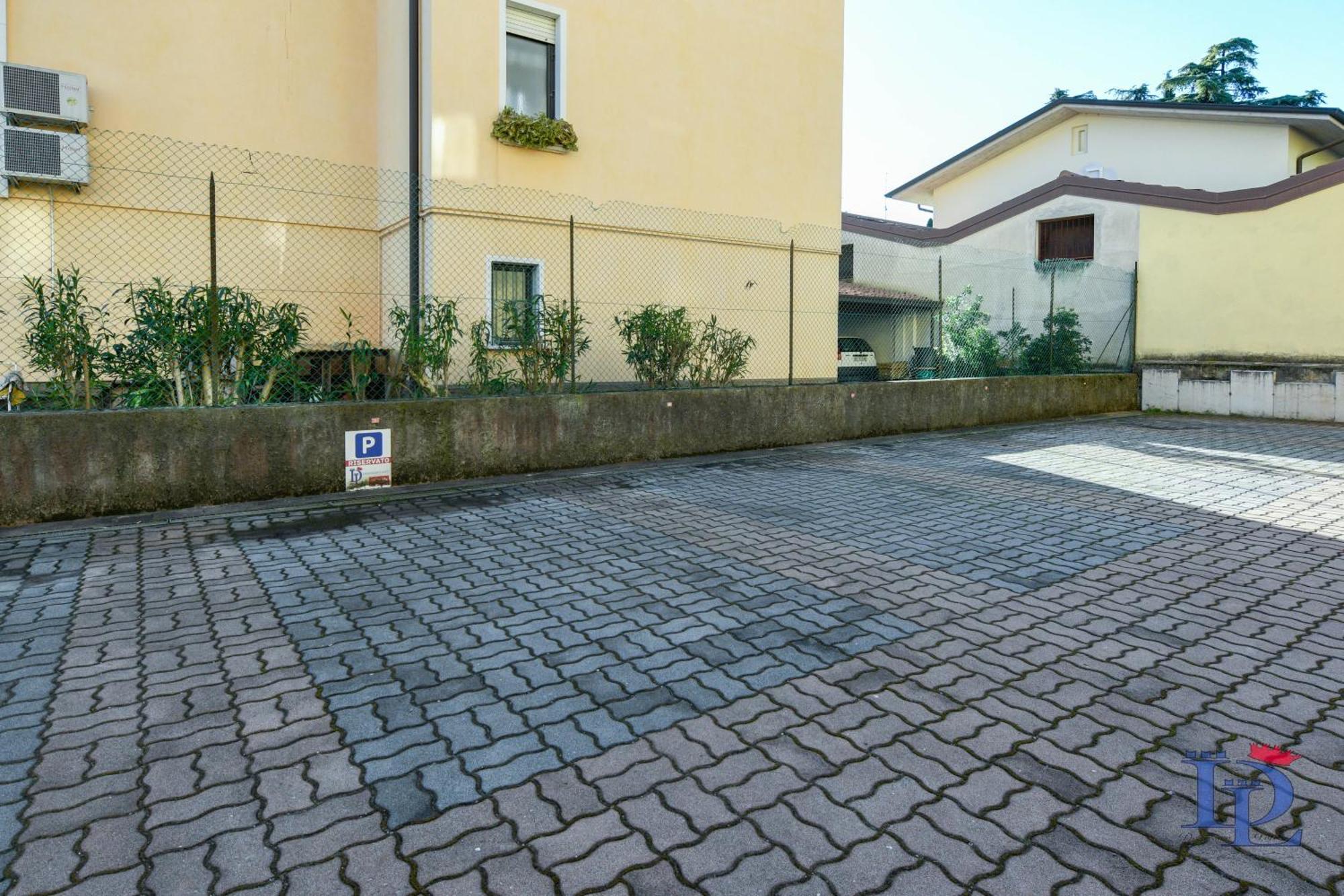 Ferienwohnung DesenzanoLoft A Casa Di Sara Desenzano del Garda Exterior foto