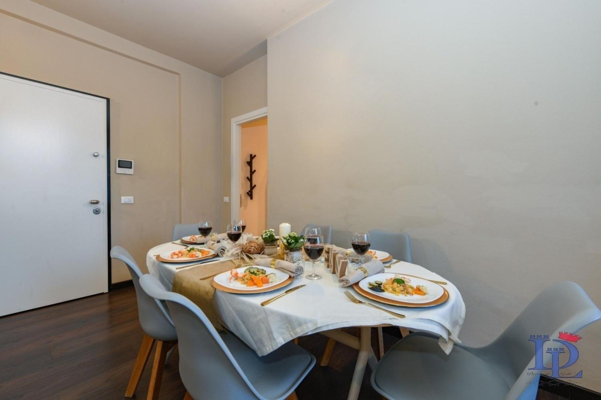 Ferienwohnung DesenzanoLoft A Casa Di Sara Desenzano del Garda Exterior foto